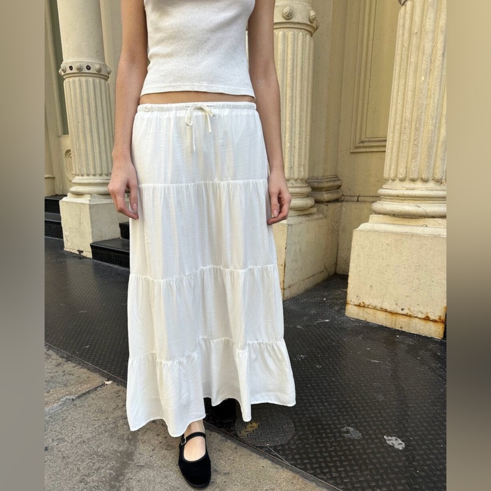 Brandy Melville White Maxi Skirt